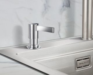 Дозатор для кухонной мойки Milacio MCU.933.CR хром